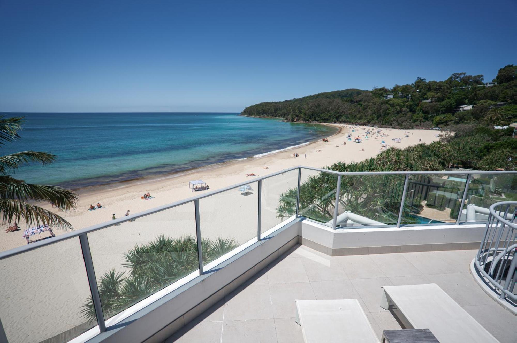 On The Beach Noosa Resort Esterno foto